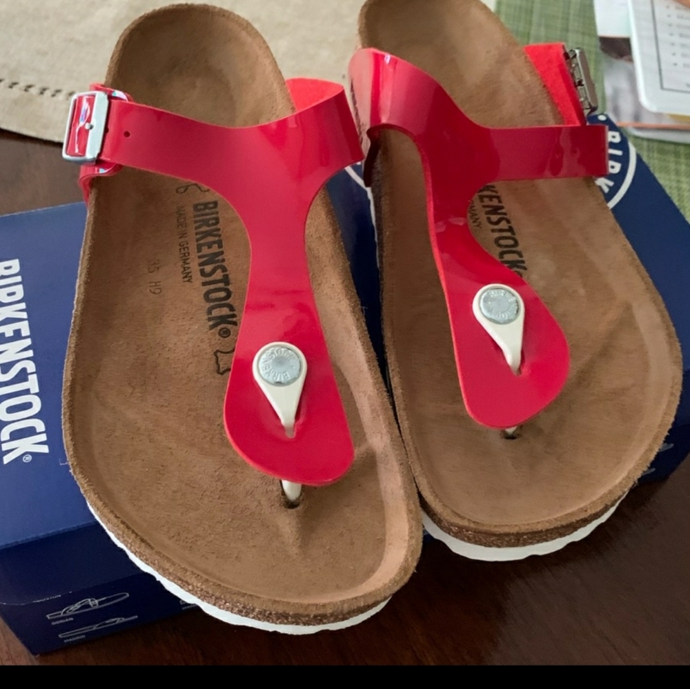 Birkenstock Gizeh BS Tango Red Patent size 39 / 8